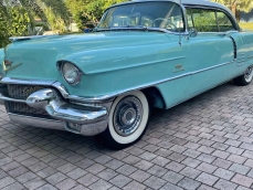 Cadillac Coupe Deville 1956